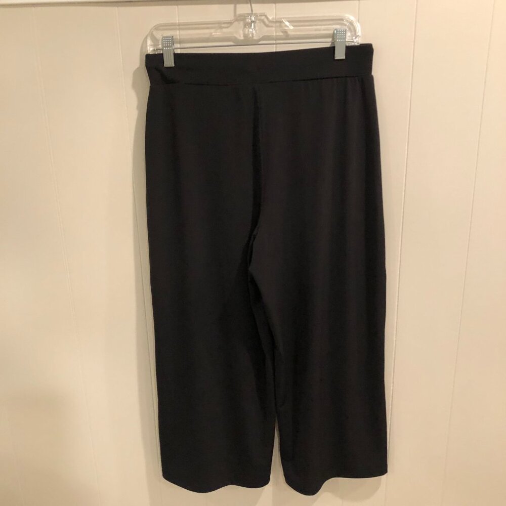Jones New York Wide Leg Black Capri Pants, Size M - Picture 3 of 9